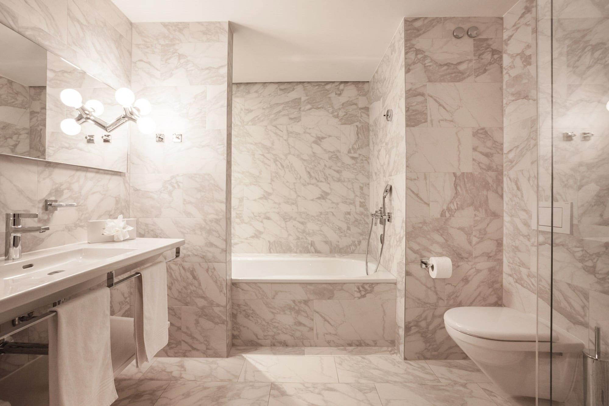 Otel Ema House 4*